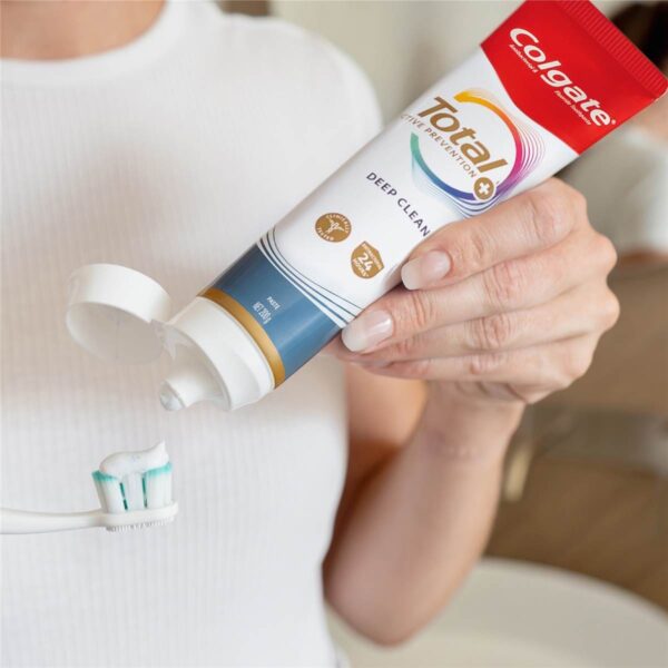 Colgate Total Active Prevention Deep Clean Toothpaste 200g