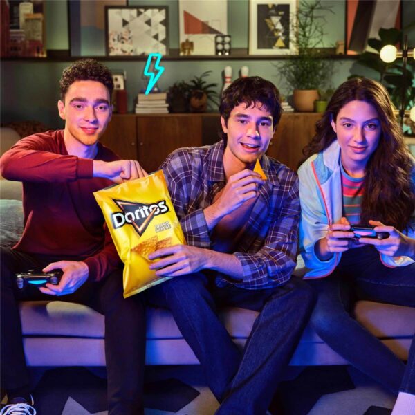826700_10 Doritos Corn Chips Nacho Cheese Share Pack 170g