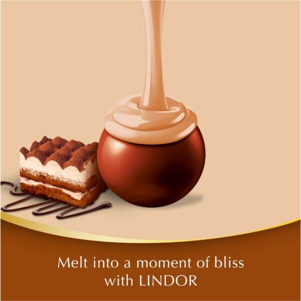 6031082_8 Lindt Lindor Tiramisu Chocolate Pouch 123g