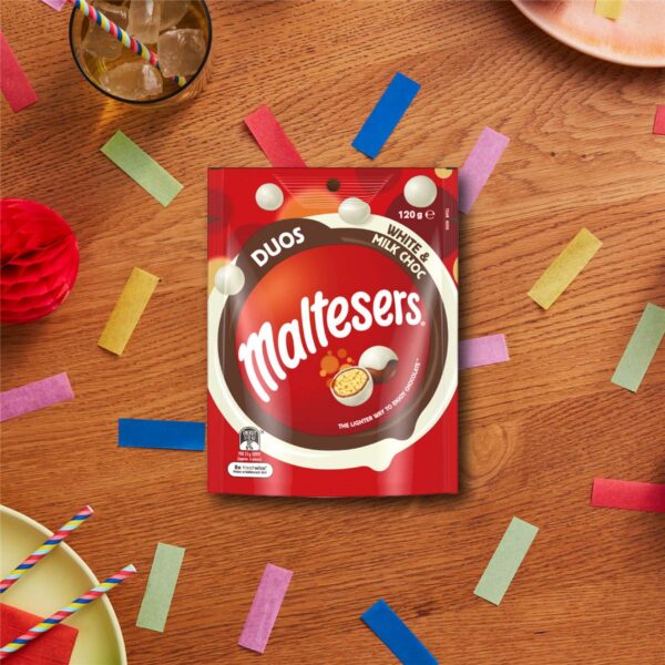 Maltesers Duos White & Milk Choc Share Bag 120g